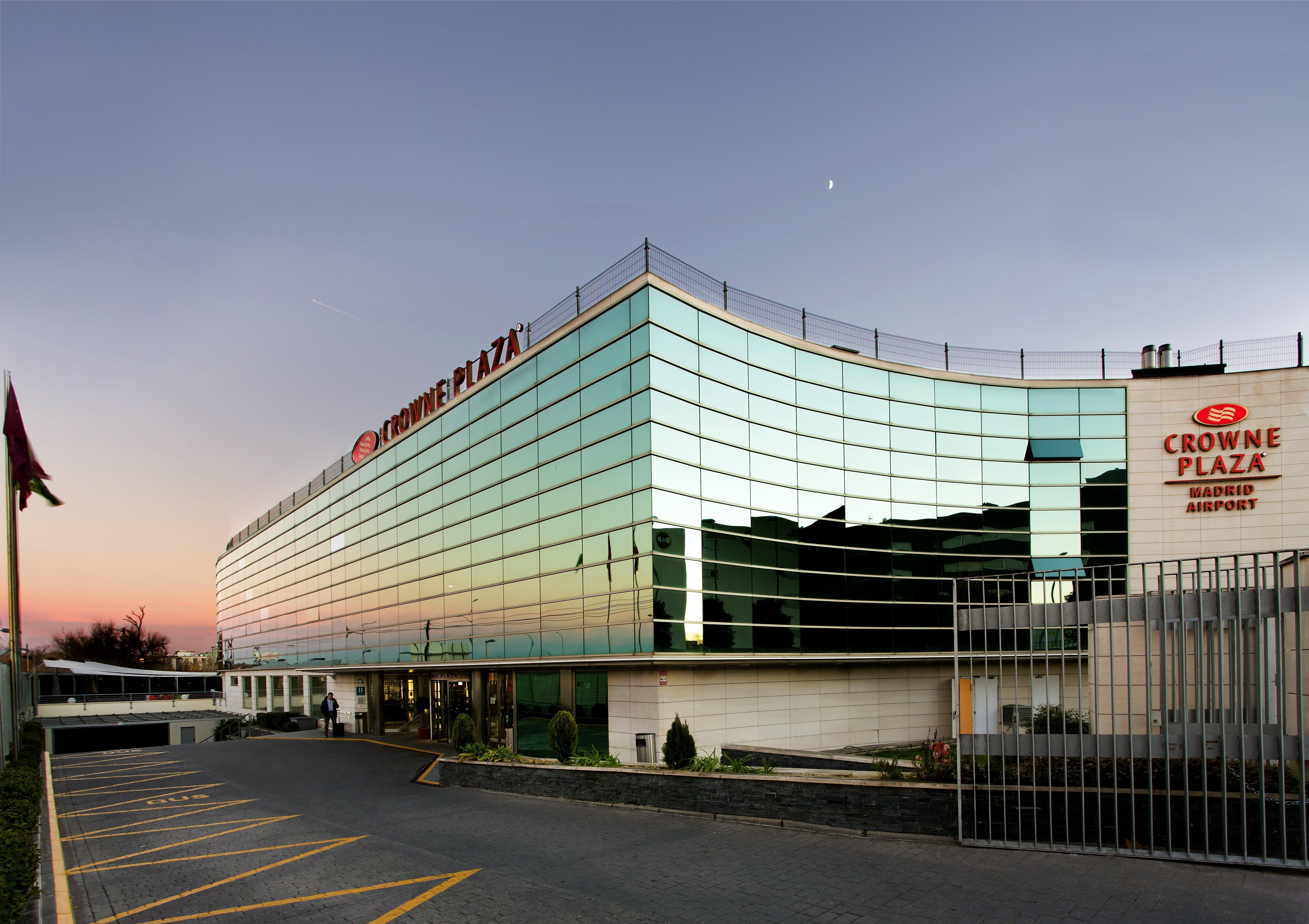 Hotel Crowne Plaza Madrid Airport Luaran gambar
