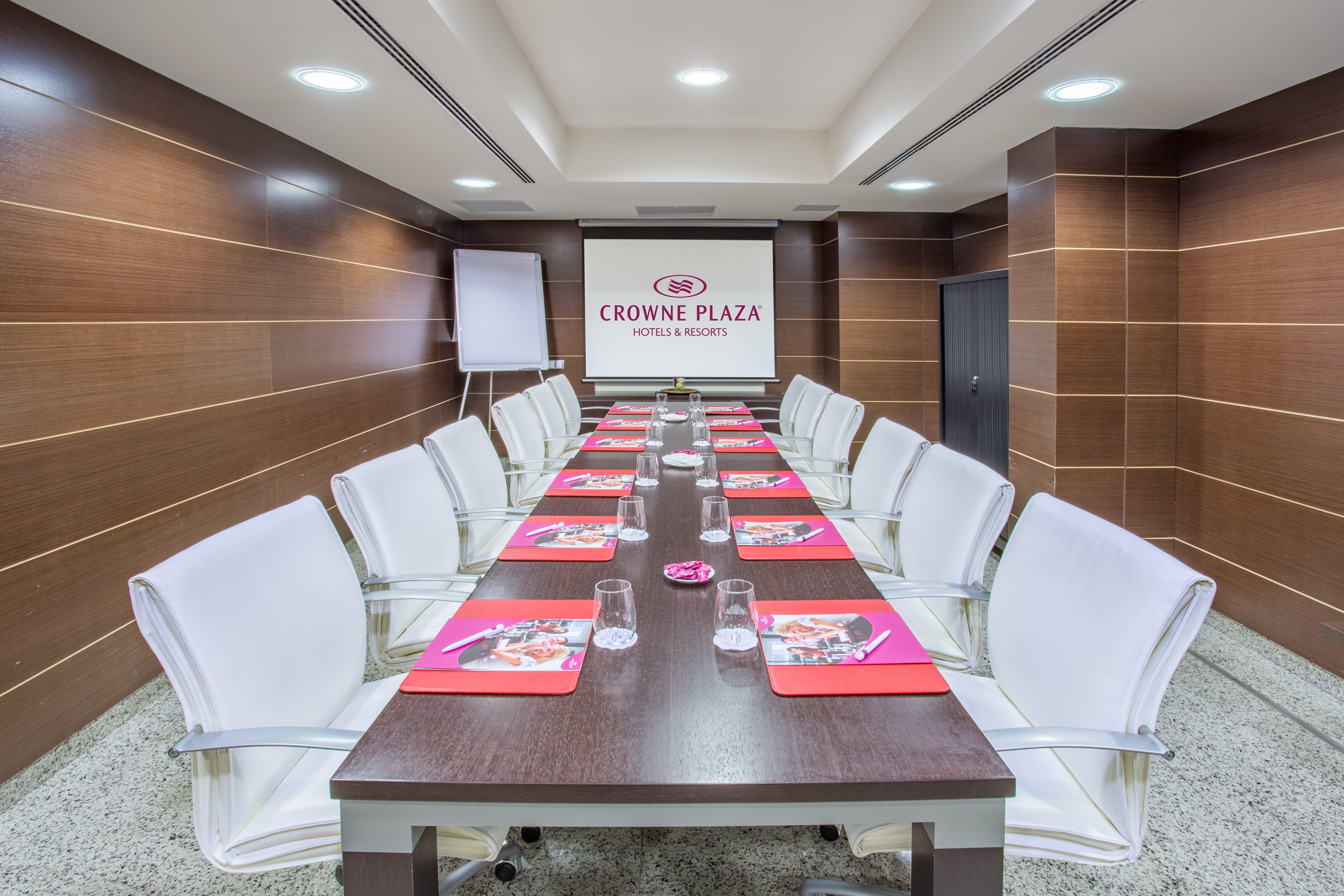 Hotel Crowne Plaza Madrid Airport Luaran gambar
