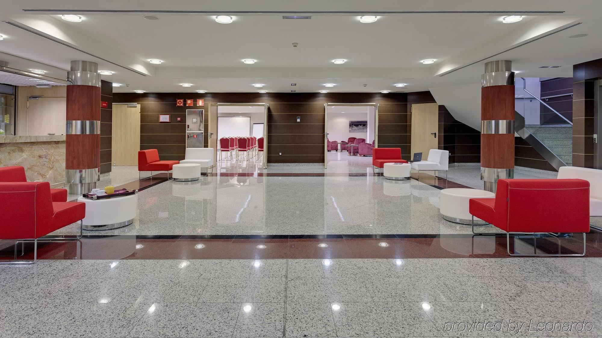 Hotel Crowne Plaza Madrid Airport Luaran gambar