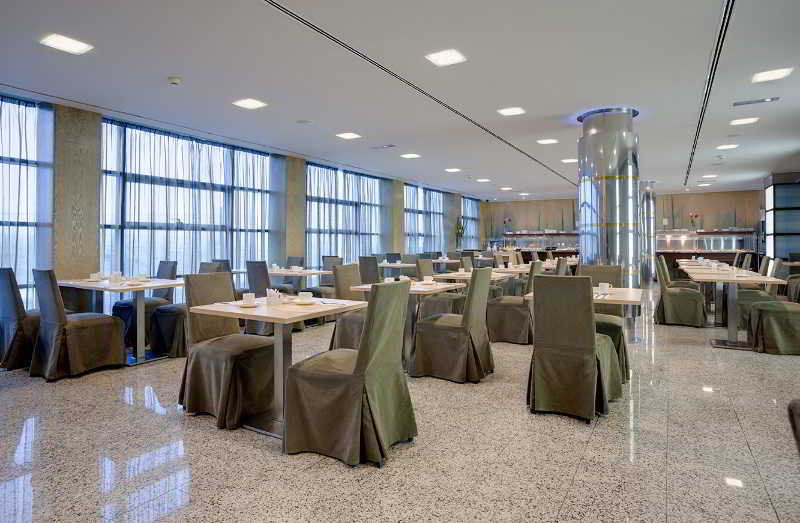 Hotel Crowne Plaza Madrid Airport Luaran gambar