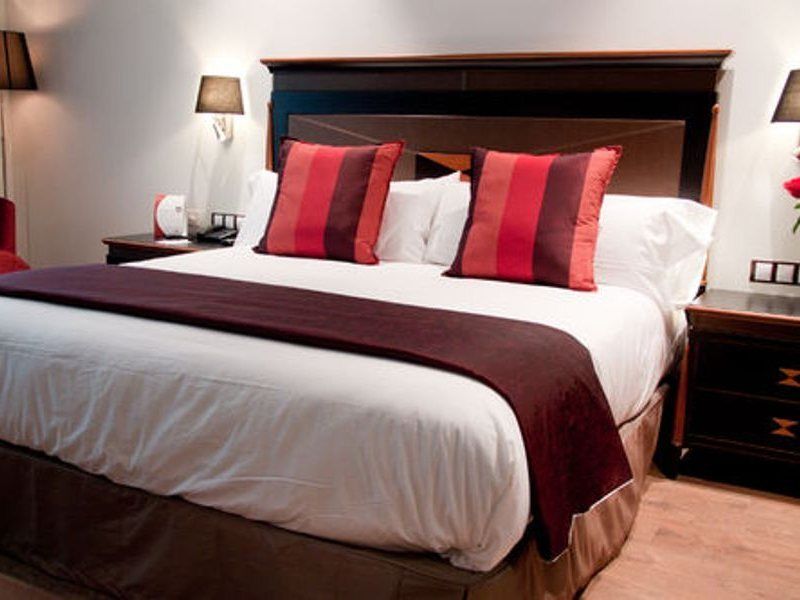 Hotel Crowne Plaza Madrid Airport Luaran gambar